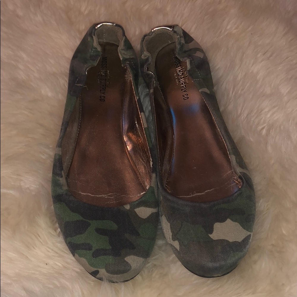 Camouflage camo ballet flats